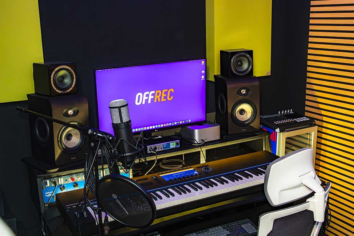 Studio Background